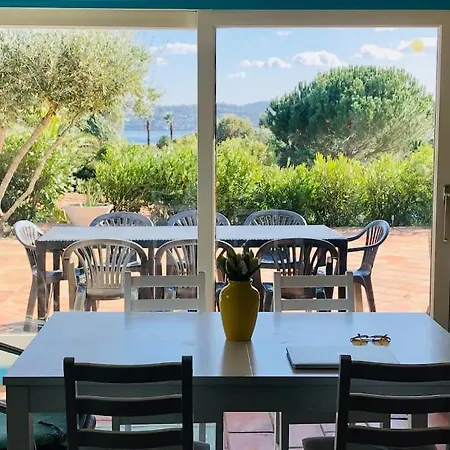 Villa-golfe De Saint-tropez/acces Privee Villa Grimaud