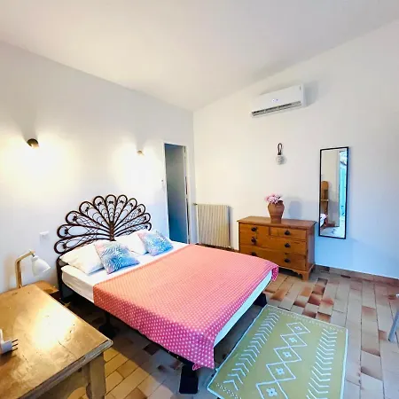 Villa Villa-golfe De Saint-tropez/acces Privee Grimaud