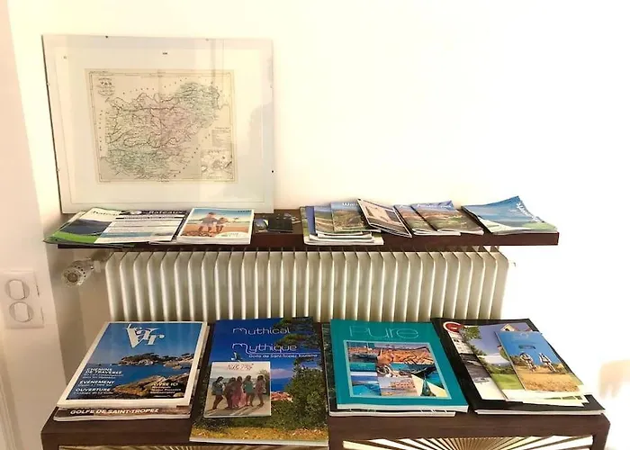 Villa-golfe De Saint-tropez/acces Privee 빌라 그리모