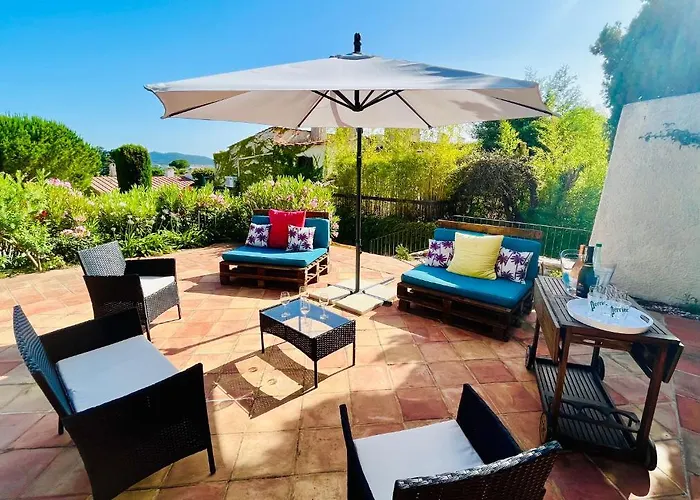 Villa-golfe De Saint-tropez/acces Privee * グリモー