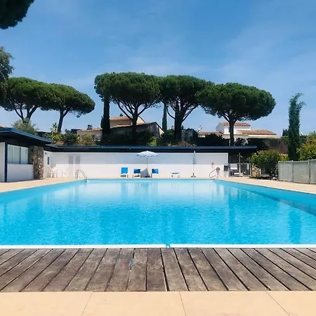 Villa Villa-golfe De Saint-tropez/acces Privee