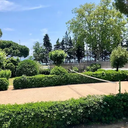 Villa Villa-golfe De Saint-tropez/acces Privee Grimaud
