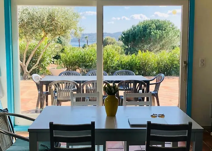 Villa-golfe De Saint-tropez/acces Privee Villa Grimaud
