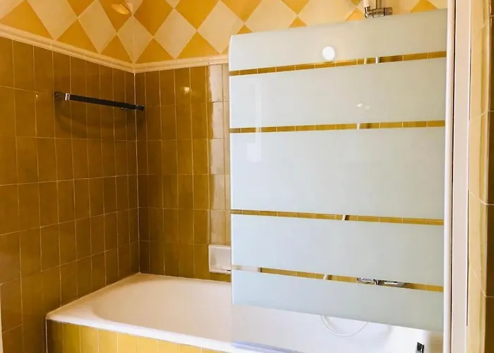 Villa-golfe De Saint-tropez/acces Privee Villa Grimaud